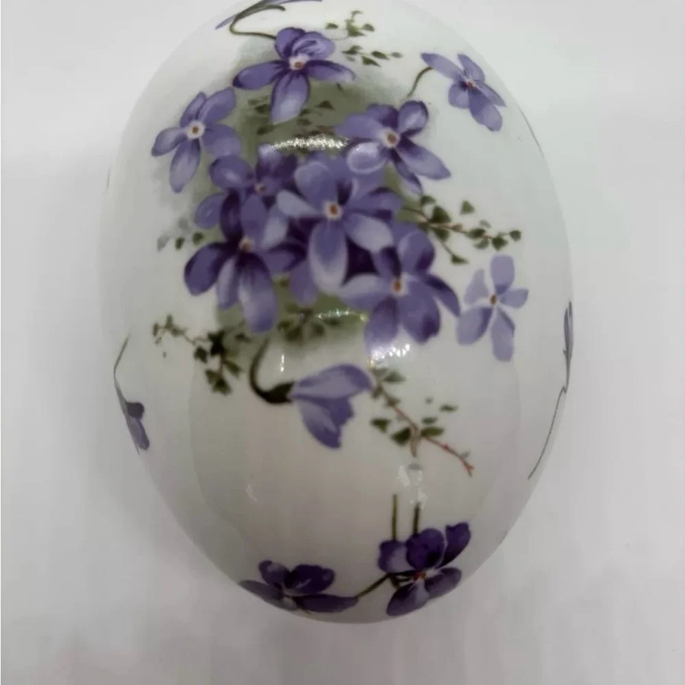 Vintage Hammersley Victorian Violets Egg Trinket Box - Picture 1 of 4